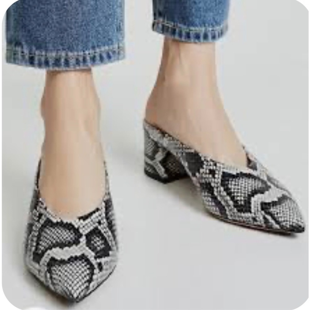 Vince Mules Ralson Pointy Toe Leather Snakeskin Animal Size 8 Black White Luxury